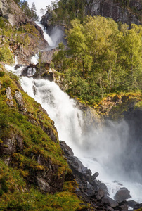 在挪威的瀑布