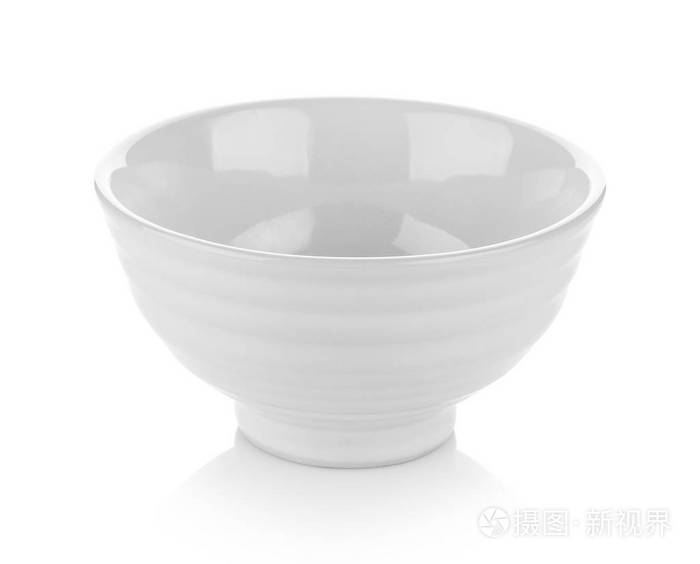 孤立在白色背景上的白碗