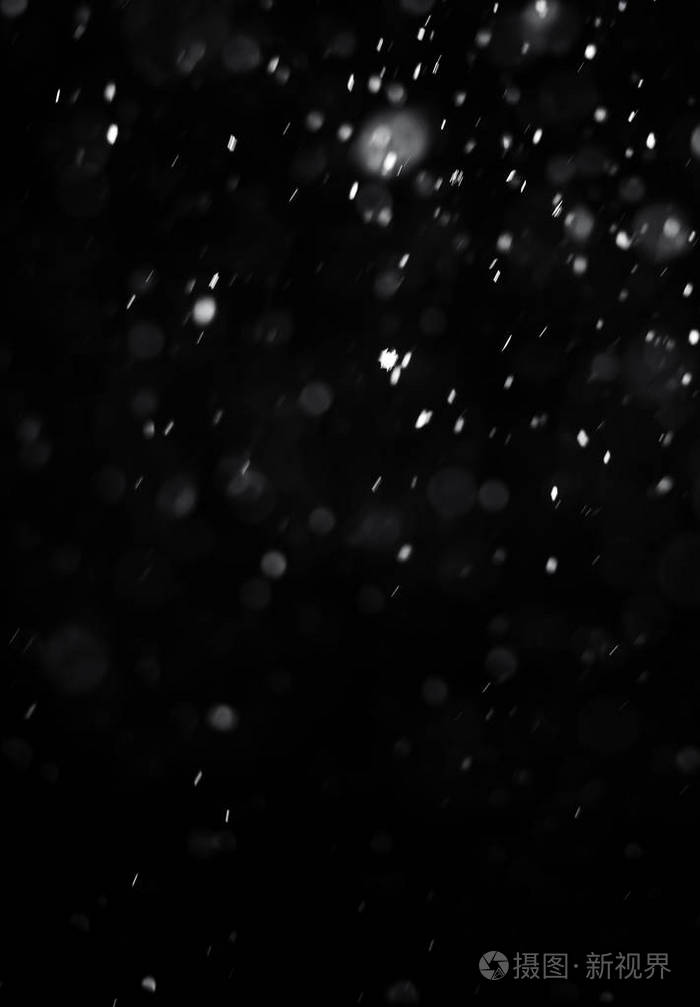 黑色背景下的雪花飘落.大雪, 暴风雪
