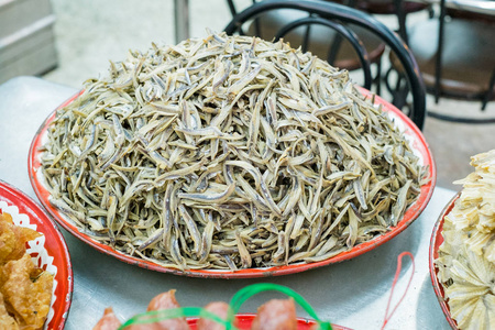 泰国当地市场的干鱼