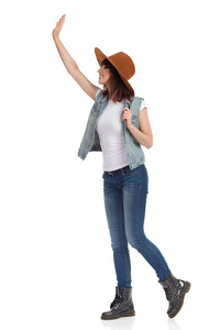 正侧面的人速写图片