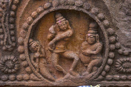 湿婆爵士舞蹈雕塑。Mahakuta 寺庙, Badami, 卡纳塔