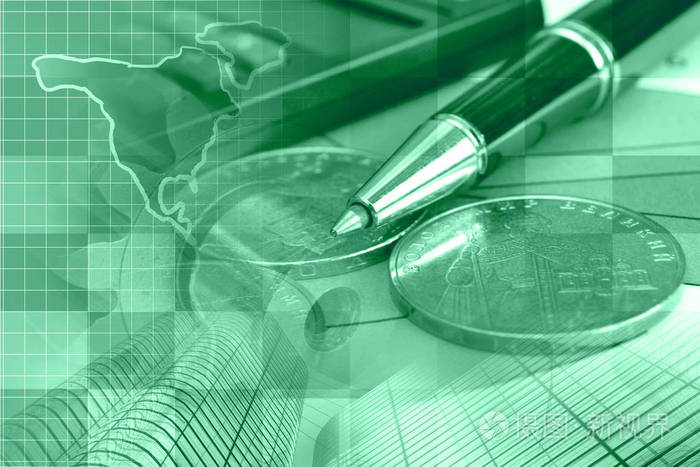 财务背景绿色与金钱计算器地图和笔.