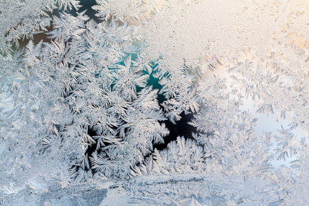 玻璃上冰花玻璃上的冰花-质地和背景照片
