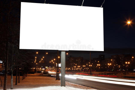 晚上路边的空广告牌图片