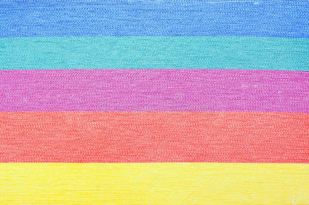 粉彩条彩色的条纹纸带彩虹颜色条条纹背景彩色纸条垂直线条模糊背景