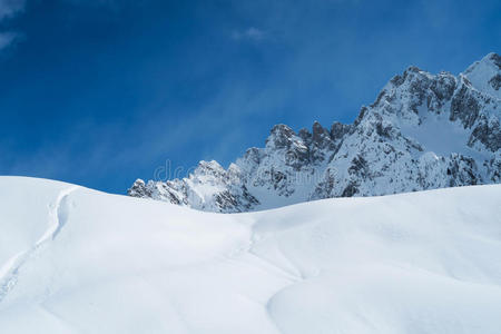 雪山雪山图片