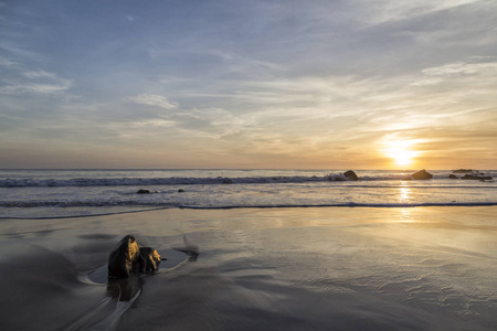 加州斗牛士海滩日落