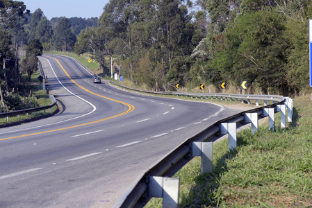 高速公路急转弯照片