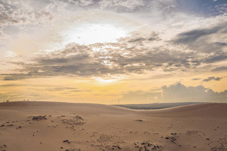 越南沙丘上的日落