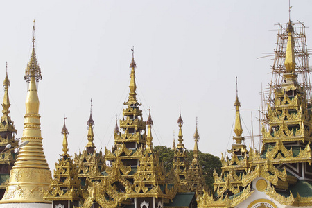 佛教寺庙建筑群是缅甸仰光佛教的历史象征