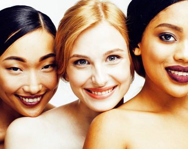 一起上白色背景开心的笑,孤立的白种人皮肤,生活方式人们观念上的不同