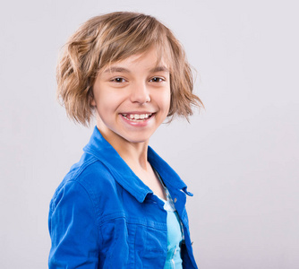 人像大头儿童画图片