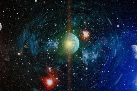 太空中的火热爆炸。 宇宙的抽象插图。 由美国宇航局提供的这幅图像的元素