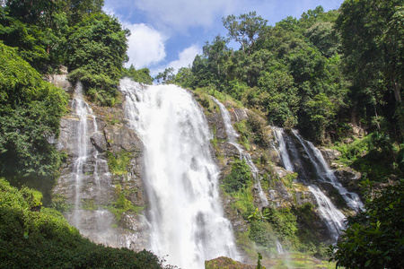 泰国昌迈省的瀑布