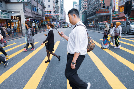 中国马路香港人过马路照片
