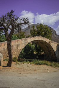 希腊克里特岛 Sfakion 的老石桥