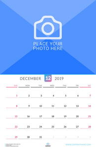 2019年12月的挂历。矢量设计打印模板与位置的照片。星期从星期日开始。纵向方向