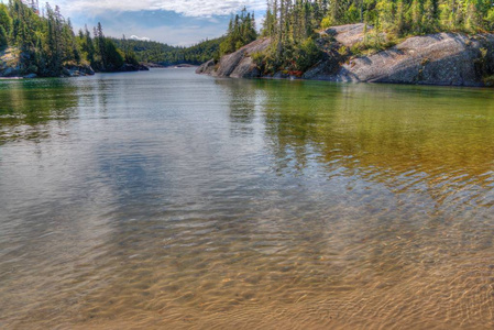 帕卡斯夸国家公园位于加拿大安大略省北部的高级湖泊沿岸。