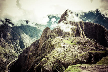 马丘比丘，秘鲁安第斯山脉的印加古城