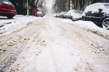 白雪覆盖的街道