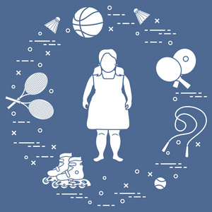 胖女孩，羽毛球拍和羽毛球，网球和篮球，球拍和乒乓球，跳绳，滚轴。从小运动和健康的生活方式..