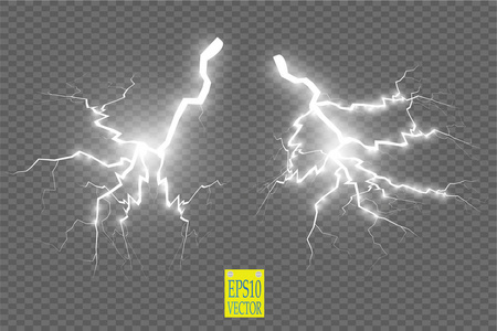 一组闪电。 雷雨和闪电。 神奇和明亮的照明效果。 矢量插图