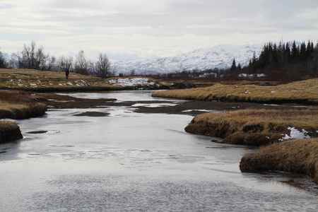 冰岛的伊斯维尔国家公园。 冰岛的英格维尔或法特维尔国家公园是一个具有历史文化和地质意义的遗址。 位于这里的北美大陆板块和欧亚大陆