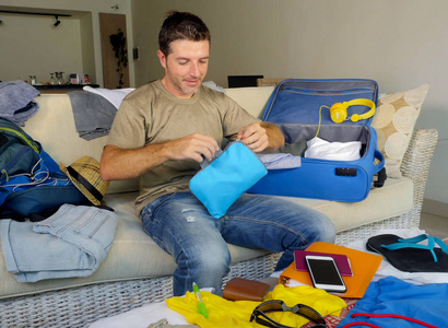 整理东西图片-整理东西素材-整理东西插画-摄图新视界