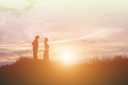 分手情侣情侣剪影分手关系摄影图