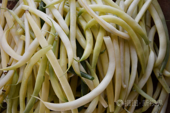 黄芦笋豆类是2018年饮食中有用的蔬菜。