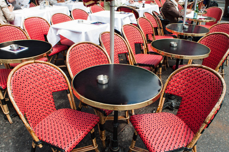 法国餐厅人行道桌套图片