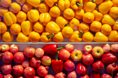 黄色和红色水果图片