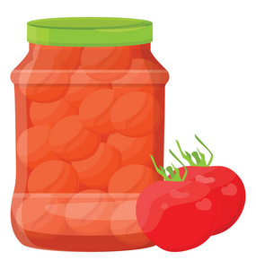 番茄酱放在罐子里，里面有新鲜的番茄和番茄法利托