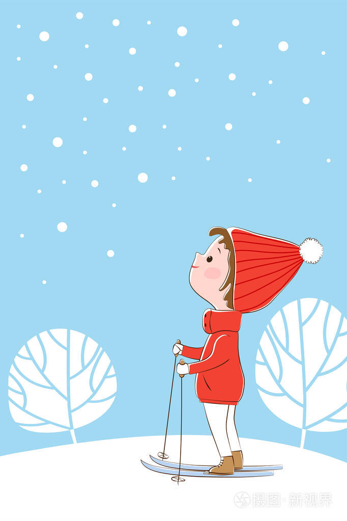 快乐小女孩站在滑雪板上,看着雪花飘落在浅蓝色的天空和冬天的树木上