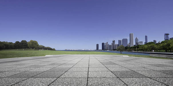 芝加哥现代城市景观的空旷地带图片