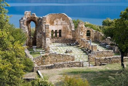 希腊北部小普雷斯帕湖上的阿吉奥斯圣阿吉利奥斯罗西里卡遗址