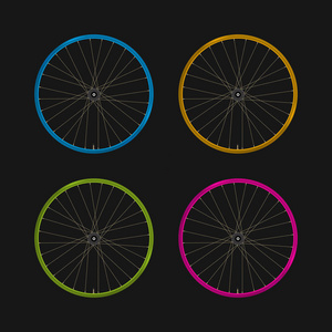 黑色背景上的多色自行车轮辋。 不同颜色和辐条的自行车轮辋。 蓝色，黄色，绿色和紫色的边缘。 逼真的矢量插图。