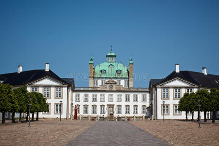 丹麦弗雷登堡宫