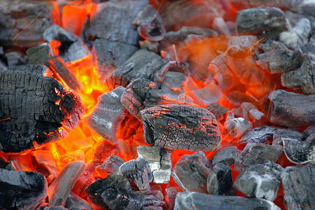 炭火烧烤图片