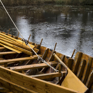 在莱茵河上运营的古罗马运输船的复制品