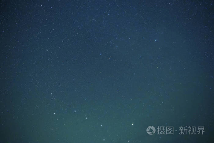 星空与大熊星座 夜空背景 照片 正版商用图片12w42d 摄图新视界