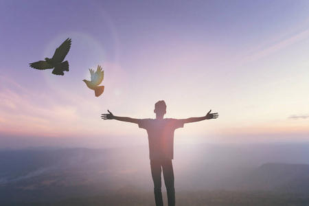 成功巅峰图片-成功巅峰素材-成功巅峰插画-摄图新视界