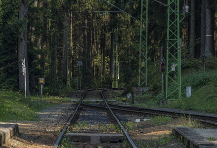 夏季铁路在罗兹姆伯克和伏尔塔武车站