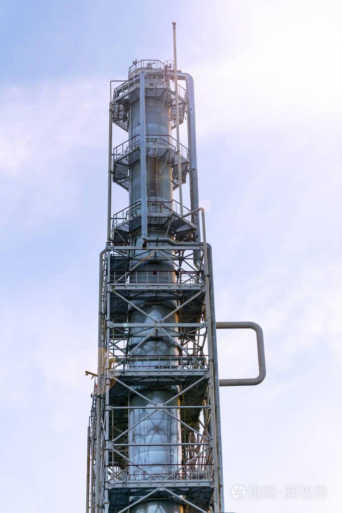 现代化工厂的流体催化裂化装置fcc炼油厂设备