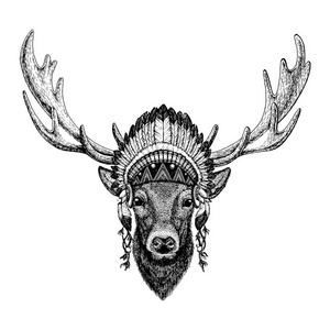 鹿。戴着羽毛的伊尼丹头饰的野生动物。博霍别致的风格插图纹身, 徽章, 徽章, 标志, 补丁。童装