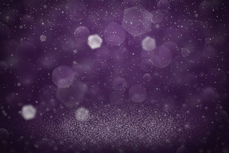 紫色奇妙的闪光抽象背景闪光灯和飘落的雪花飞离焦Bokeh假日模型纹理与空白空间为您的内容。