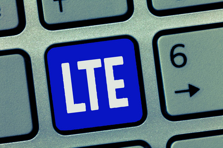 显示 Lte 的文本符号。概念照片 A 4g 移动通信标准提高无线宽带速度