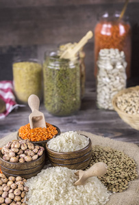  mixed raw legumes, background