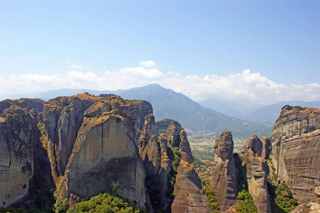 美丽的风景，美丽的风景，美丽的山脉和岩石在流星希腊